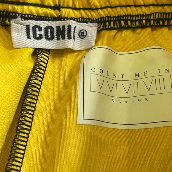 Iconic Trackpants - Picture 4 of 8